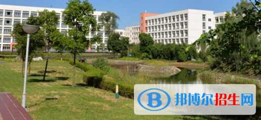 成都2022年哪些大學有計算機學校大專
