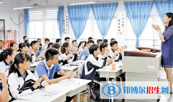 四川2022年中專(zhuān)女生學(xué)什么專(zhuān)業(yè)好
