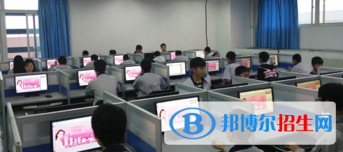 成都2022年哪個計(jì)算機(jī)學(xué)校好
