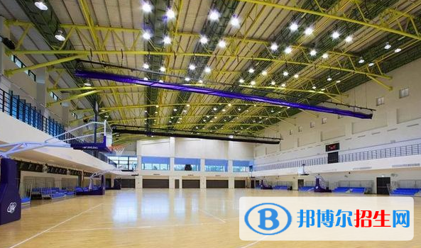 秦皇島藝新舞蹈學(xué)校2022年學(xué)費(fèi)、收費(fèi)多少