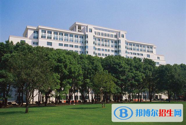 四川2022年上中專學(xué)校可以考大學(xué)嗎