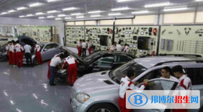 四川2022年讀汽修學校學什么技術(shù)好 