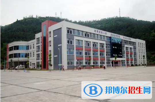 四川2022年有哪些汽修學校