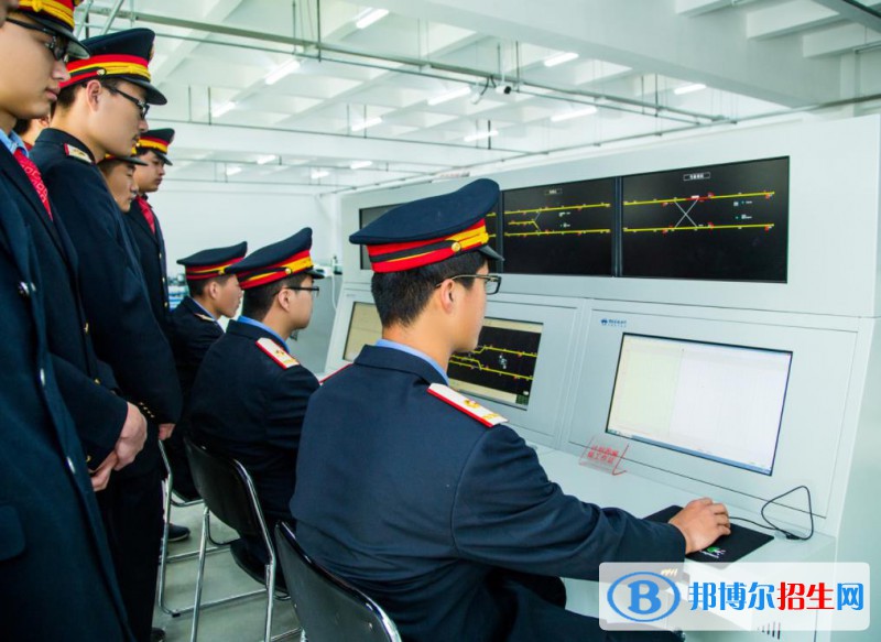 甘肅2022年讀軌道交通學(xué)校可以考大學(xué)嗎