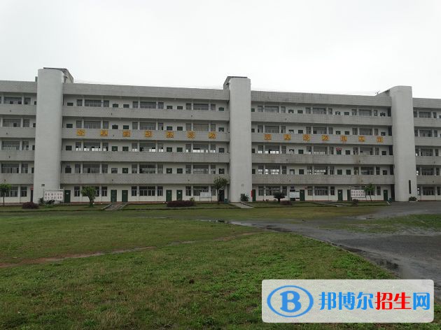 四川2022年適合初中畢業(yè)的中專學校