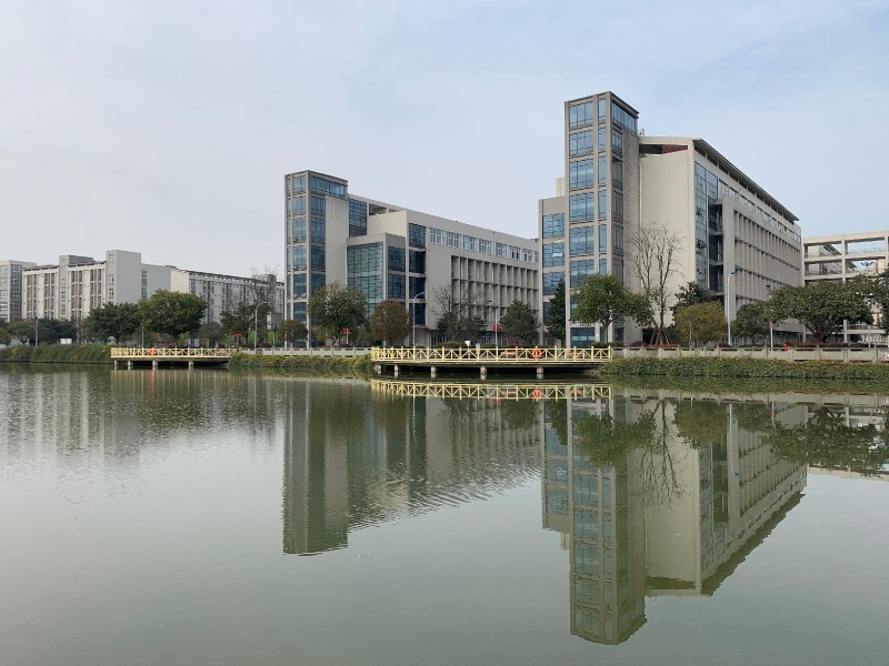 德陽科貿(mào)職業(yè)學(xué)院怎么樣、好不好