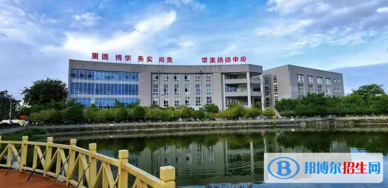 四川2022年初中學生可以去考中專嗎