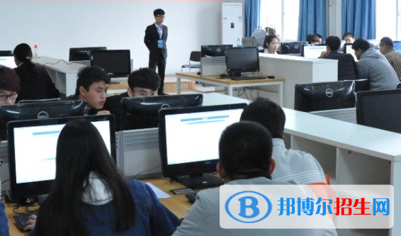 杭州2021年中專電子商務學?？梢钥即髮? width=