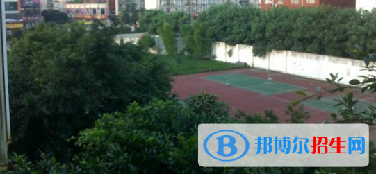 成都中醫(yī)藥大學(xué)附院針灸學(xué)校龍泉校區(qū)2022年報(bào)名條件、招生要求、招生對(duì)象