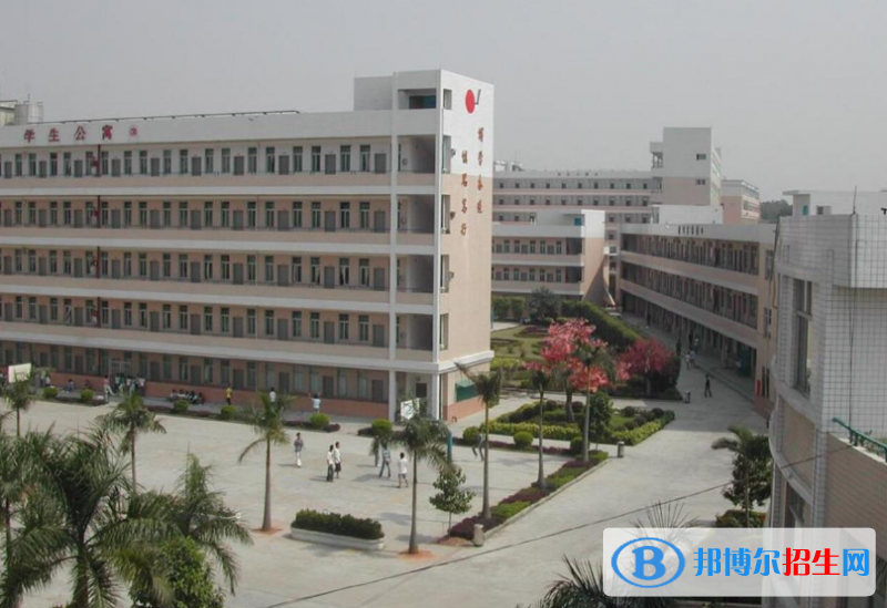 四川2022年初中生怎么考汽修學校