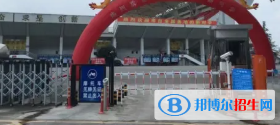 成都科華職業(yè)技術(shù)學(xué)校2022年報(bào)名條件、招生要求、招生對象