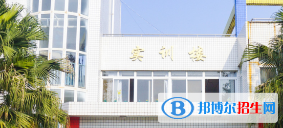 成都指南針職業(yè)技術(shù)學(xué)校2022年招生簡(jiǎn)章