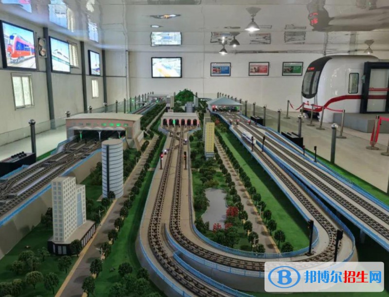 甘肅2022年以軌道交通學校為王牌專業(yè)的大專學校有哪些