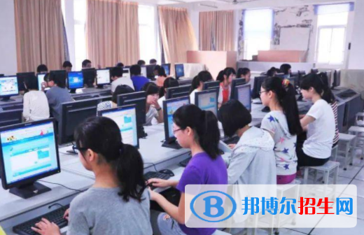 杭州2021年電子商務學校有哪些專業(yè)最好