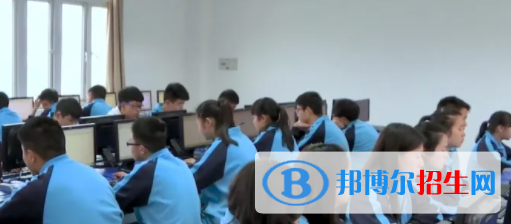 成都2022年計(jì)算機(jī)學(xué)校屬于什么學(xué)歷