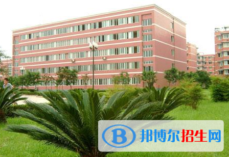 南充石油化工學(xué)校2022年招生簡章