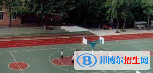 成都2022年讀計算機學?？梢钥即髮W嗎