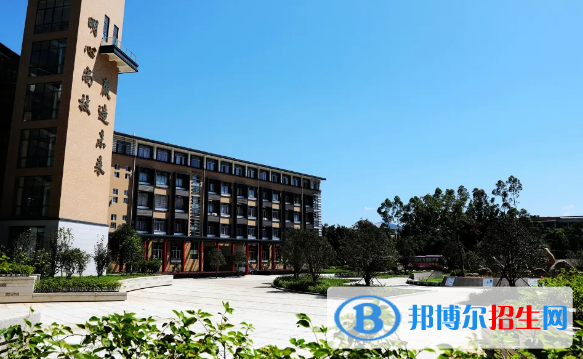 貴陽2022年高中畢業(yè)能上中專學(xué)校嗎