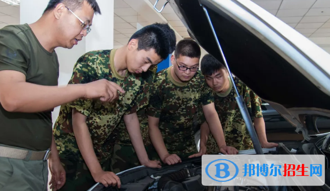 貴陽(yáng)2022年中專學(xué)校什么專業(yè)適合男生