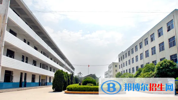 貴陽2022年高中畢業(yè)可以上的中專學校