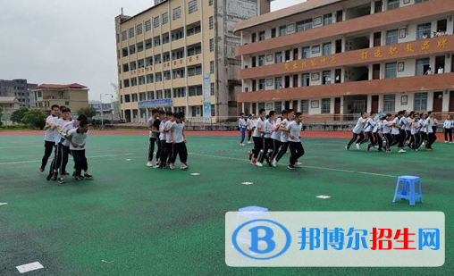 儀隴縣翔宇科技職業(yè)學校2022年招生錄取分數(shù)線