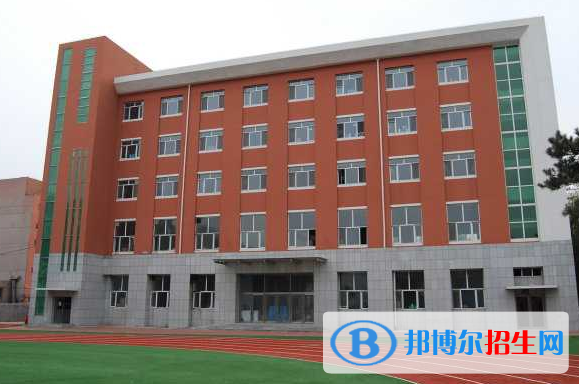 儀隴縣翔宇科技職業(yè)學校2022年報名條件、招生要求、招生對象