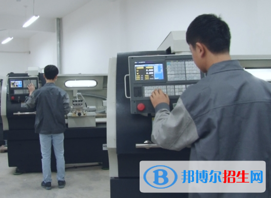 宜賓華神機(jī)電職業(yè)技術(shù)學(xué)校2022年報(bào)名條件、報(bào)名對(duì)象