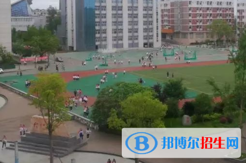 南充運輸工程職業(yè)學(xué)校2022年學(xué)費、收費多少