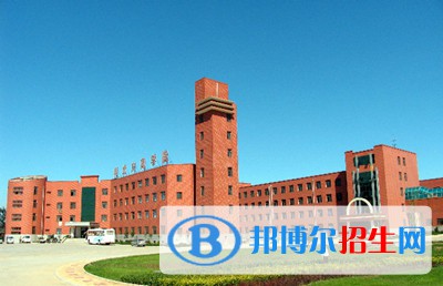 河北2022年哪個大專學(xué)校的鐵路學(xué)校好