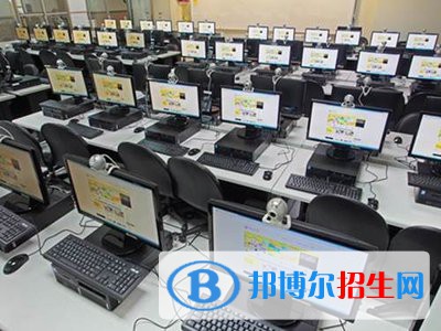 河北2022年哪些學(xué)校有計算機(jī)學(xué)校