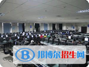 河北2022年哪個大專學(xué)校計算機(jī)學(xué)校好