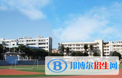南充交通職業(yè)學(xué)校2022年學(xué)費(fèi)、收費(fèi)多少