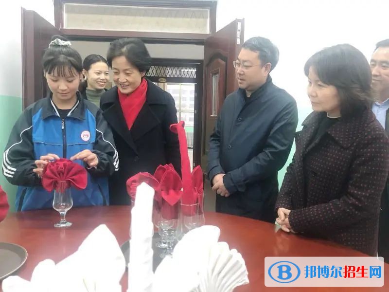 西和縣職業(yè)中等專業(yè)學(xué)校2022年學(xué)費(fèi)、收費(fèi)多少