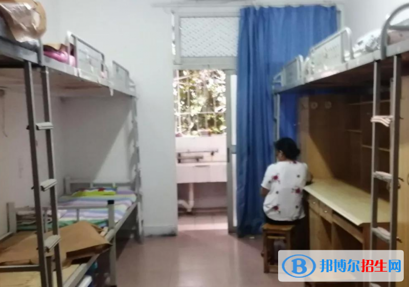 重慶機械職工中等專業(yè)學(xué)校2022年宿舍條件