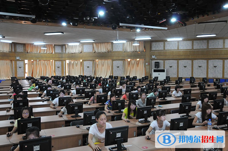 河北2022年初中生能考計算機學(xué)校嗎