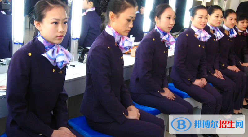 河北2022年哪個大專學(xué)校的航空服務(wù)學(xué)校好