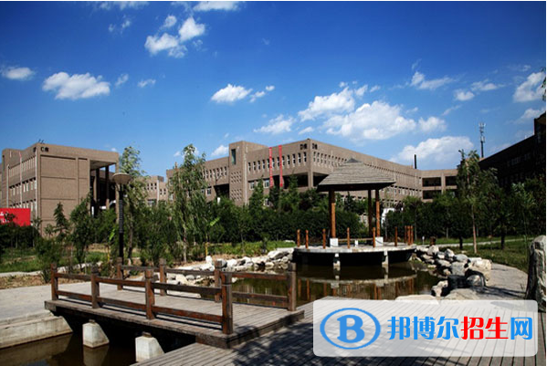  西安技師學院未來學院2022年招生辦聯(lián)系電話