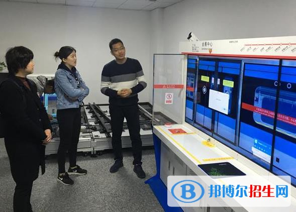 蘭州2022年軌道交通學校中專升大專考什么
