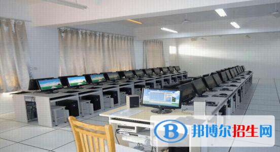 河北2022年初中生可以讀計算機學(xué)校嗎