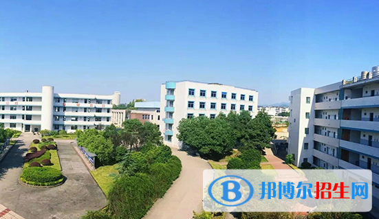 建德工業(yè)技術學校1