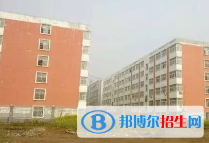 南部縣伏虎中學(xué)職高部2022年有哪些專(zhuān)業(yè)