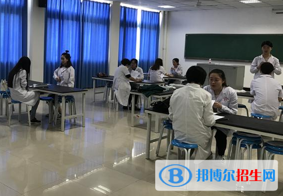 達州中醫(yī)學校2022年招生錄取分數(shù)線