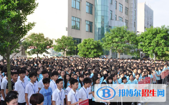 廣東湛江市霞山區(qū)職業(yè)高級(jí)中學(xué)怎么樣、好不好