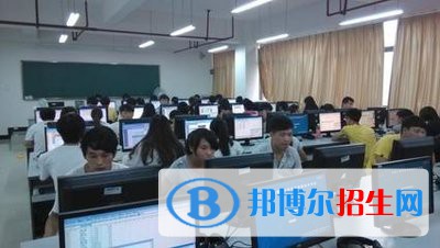 河北2022年有哪些計算機(jī)學(xué)校招生