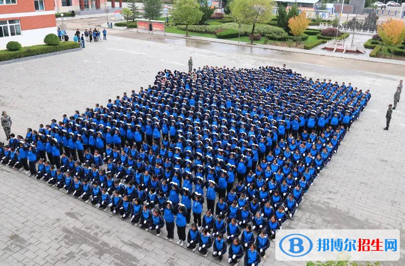 平?jīng)隼砉ぶ械葘I(yè)學(xué)校2022年學(xué)費、收費多少
