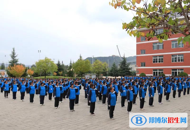 平?jīng)隼砉ぶ械葘I(yè)學(xué)校2022年報名條件、招生要求、招生對象