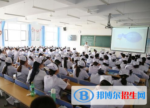 達(dá)州財(cái)貿(mào)學(xué)校2022年報(bào)名條件、招生要求、招生對(duì)象