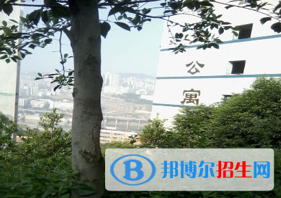 重慶2022年去讀電子商務(wù)學(xué)校學(xué)什么對以后好一點(diǎn)