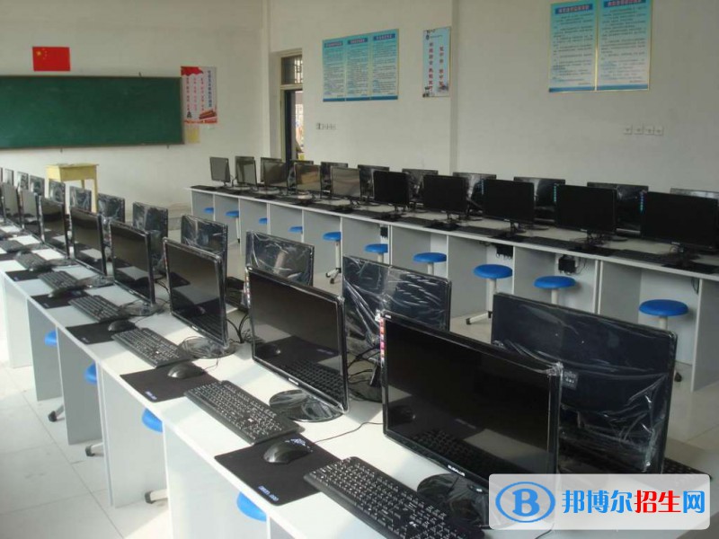 河北2022年初中生報什么計算機學校好