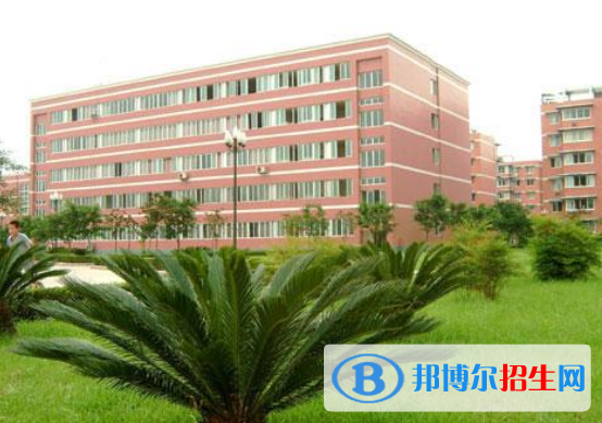 孟連縣職業(yè)高級中學2022年報名條件、招生要求、招生對象